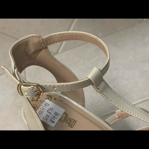 STYLISH HIGH HEELS BY TRASH (size 8 /2) - Picture 9 of 11